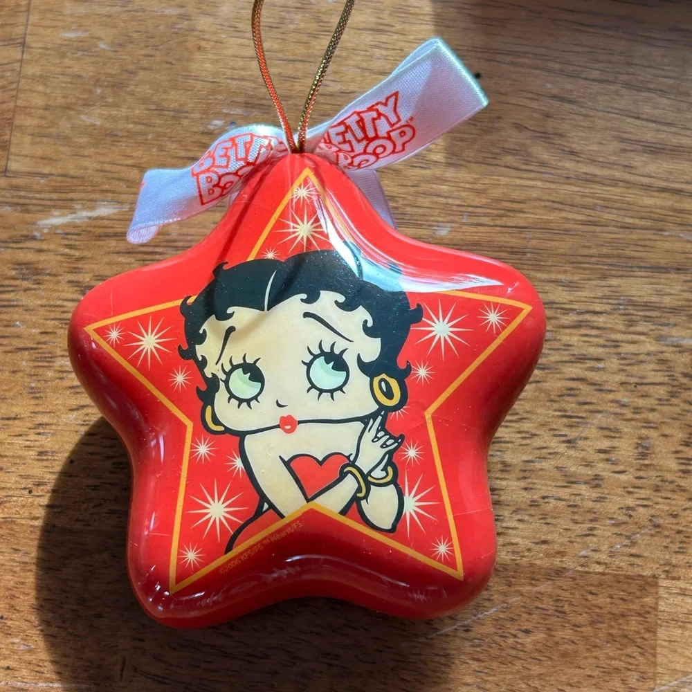 Betty Boop Star Ornament Collectable Christmas Tree Decoration New in Box